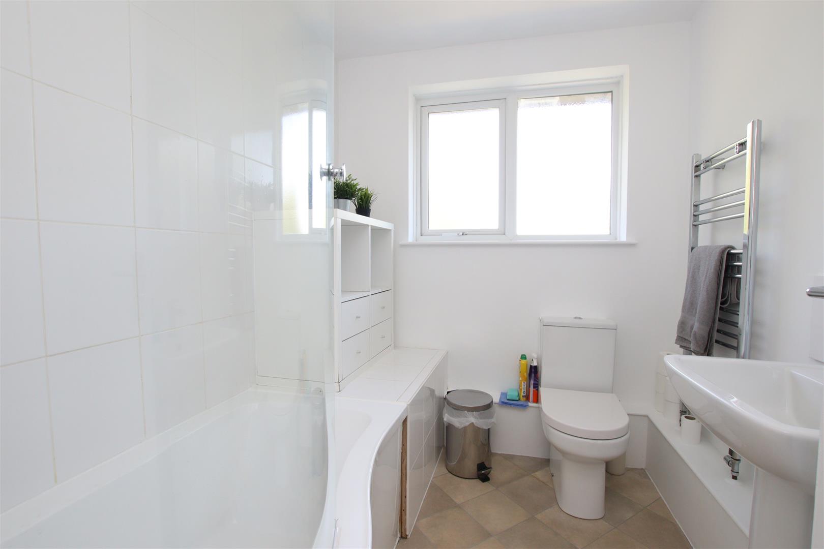 Stanway Close, Bath, BA2